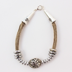 Bracelet en lin Sixtine - bracelet artisanale